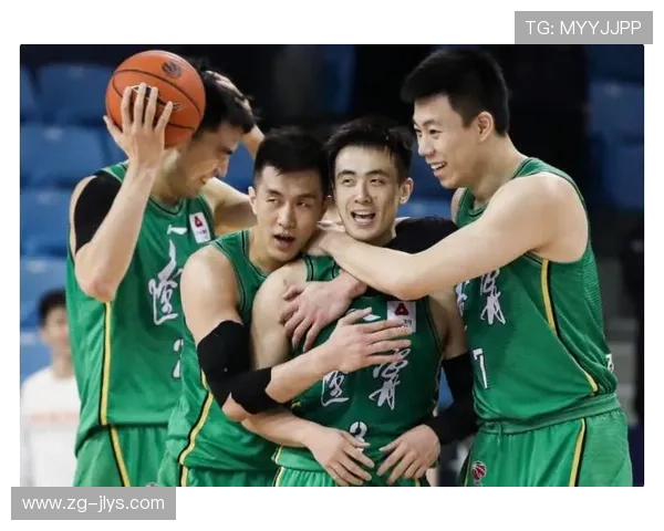 真冤家文班险胜华兹入选中锋